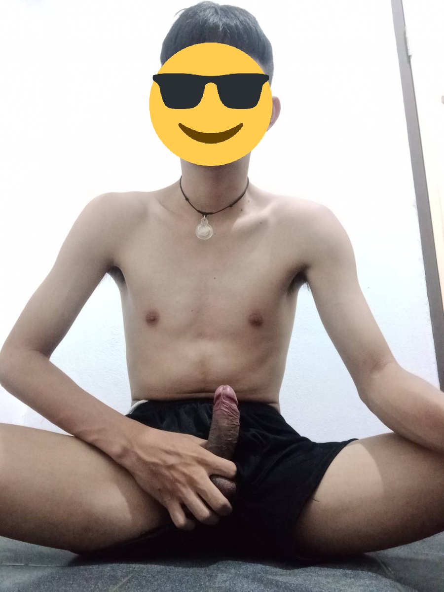181_som's tweet photo. รับงานคอลว่าว สนใจทักมาคับ🍌💦
ID:arsom45 https://t.co/XB4Xoh45x4