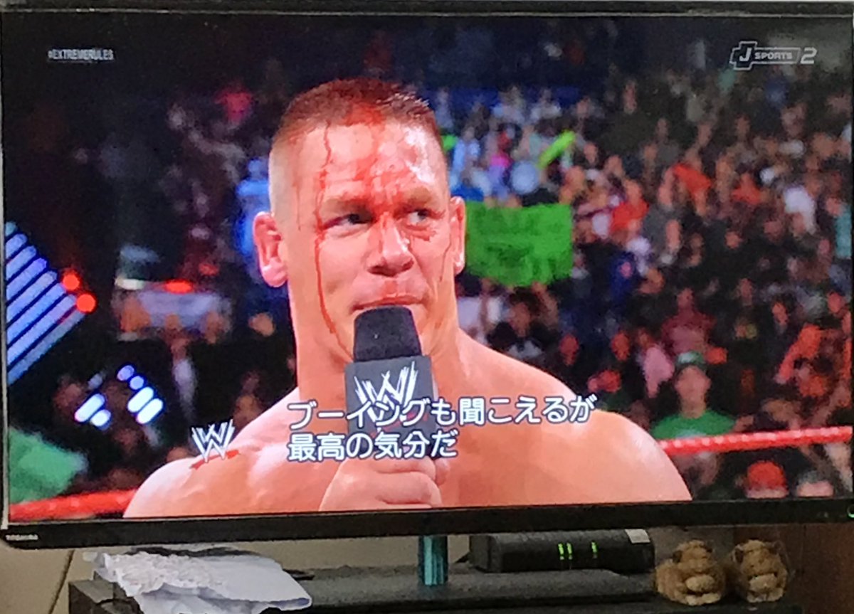 surouninoira's tweet photo. 突然不穏なことを言い出したジョン・シナは、この試合を最後に、本当に週間放送の出演から遠ざかっていく…。
#WWE #WWE_jp #JSPORTS
#ExtremeRules2012 https://t.co/r5Z5l98Raw