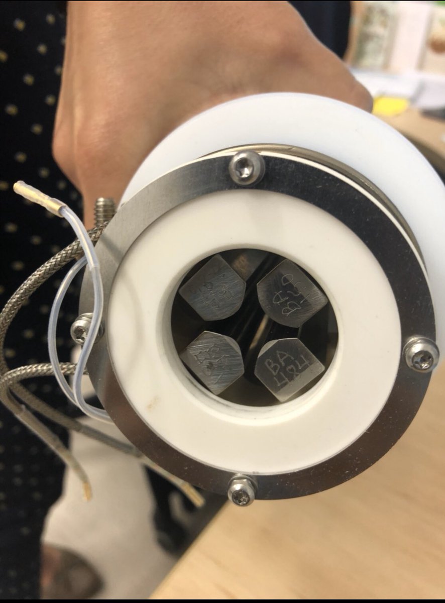 EdirisingheNee's tweet photo. 🤓Nerd moment: first time seeing a quadrupole outside an MS instrument!!! #massspec #quadrupole #analyticalbiochemistry #analyticaltechniques #science #research #biochemistry #masters #labmed #university #unistuff https://t.co/ZWU6TZJuSu