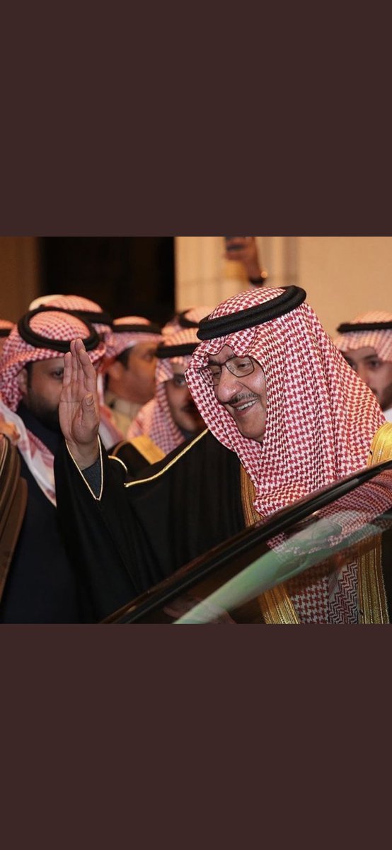 saa28d's tweet photo. ياولد نايف عداك اللوم امجد 
مثلك الي نرتقي به للطوالِ

انتم اشبال السعود الي تجدد 
كل جيلٍ سجّل بفعله مثالِ

#خالد_الفيصل 

لمن يستحقها #محمد_بن_نايف https://t.co/ByaPUGnpox