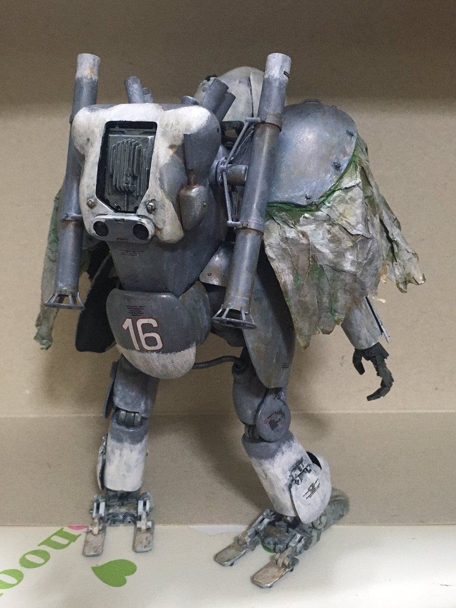 健 竹史 グローサーフント 寒冷地仕様 イエティ 大きい犬から連想したのが スタートゥインクルプリキュア の主人公の飼い犬だっただけなんですが イメージソースが得られた事で形がスイスイ決まりました でなければ やってみたかった冬季迷彩 だけ