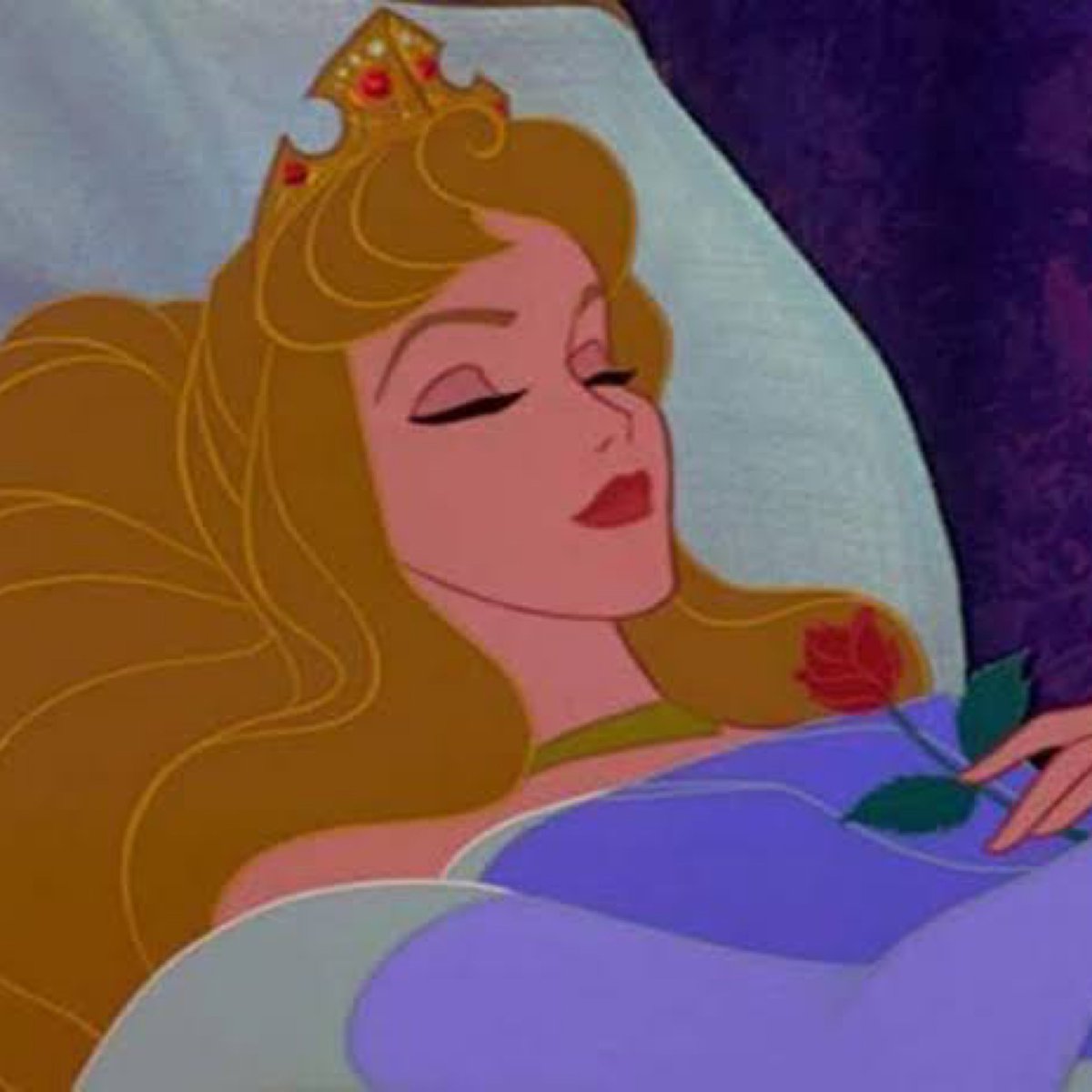 mojiedit's tweet photo. Disney princesses as emojis https://t.co/NCJcKNuHO4