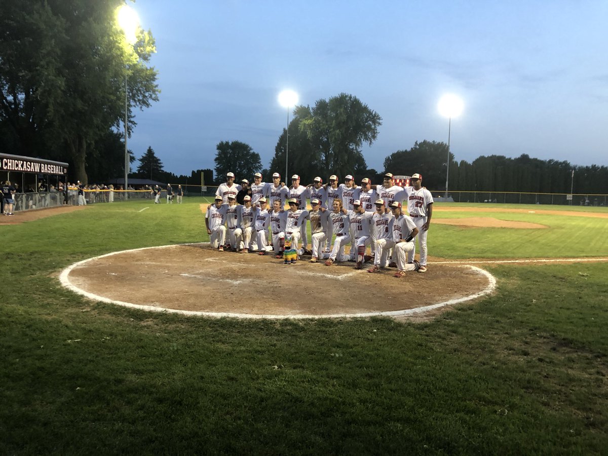 Your Class 2A district champs. New Hampton’s Austin Hemann and Drake Wemark combine for the shutout; Chickasaws beat Sumner-Fred 10-0. #iahsbsb