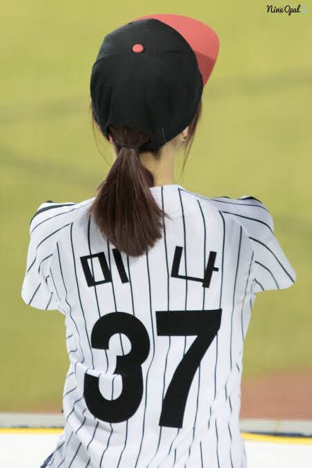 TWICE MINA ユニフォーム 37 sol ౨ৎ on X: