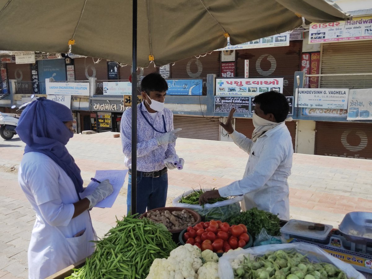 Parth65950058's tweet image. Covid19 thermal check up vendor and cantainment area.

#2800GradePay_Mphw_Fhw @