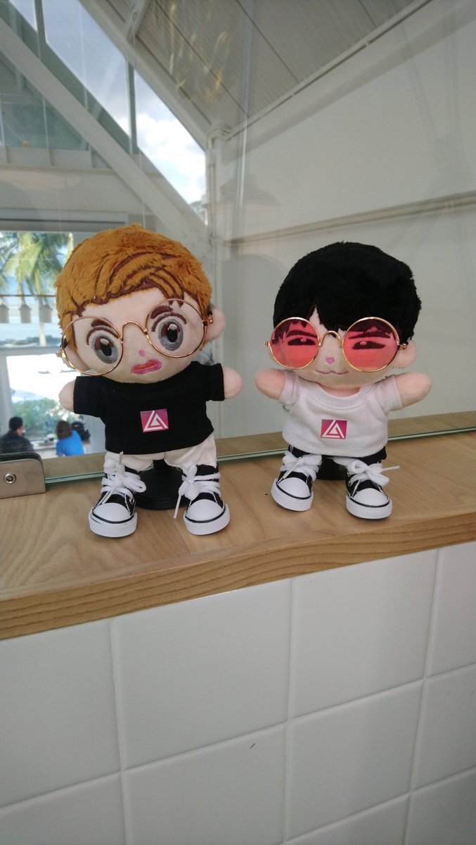 Vi0letSakura's tweet photo. วันนี้ได้มาหาเช่ที่บางแสน ร้านน่ารักมากๆ เครื่องดื่มเยี่ยม เช่น่ารัก❤️ ขอบคุณ​ผู้เกี่ยวข้องที่ทำให้เกิดเกิดแกลลอรี่นี้ขึ้น มันดีต่อหัวใจ ทวล. อย่างเราจริงๆ 🥰
#PorscheIsOurPalette
#PorscheBDAY22nd
#XXSIVK https://t.co/BKWlPnKmcT