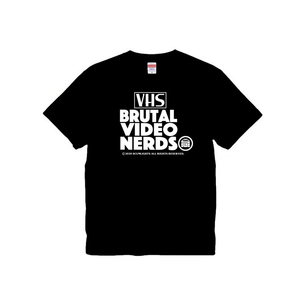 scumlights's tweet photo. 【変更/告知】
Tシャツデザインはこっち!(画像は全て合成です)
ミニ缶バッヂ付き!
限定でおまけも!
帽子と枡も限定生産。
「軽め(=ライツ)のゴミクズ(=スカム)を嫌がらせ的に売りつける」
スカムライツ、ようやく始まりまっせ❤︎
#SCUMLIGHTS https://t.co/2pwlEVwfDT