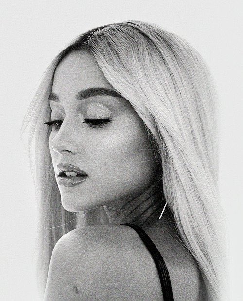 breawkup's tweet image. 🖤