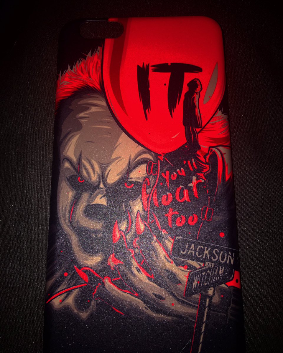 Jaded821's tweet photo. That phone case is 🔥🎈🎈 https://t.co/WYDm2c9jdp