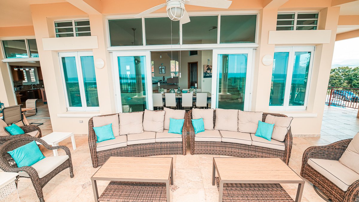 fer7480's tweet photo. Beautiful Villa for a perfect family retreat in a private, cozy and elegant property in #fajardo #PuertoRico ‼️🔥 Find us thru @Airbnb and book now‼️ #prohost #superhost #caribbeanlife #islandlife #familyvacation https://t.co/QhNW1RIplz
