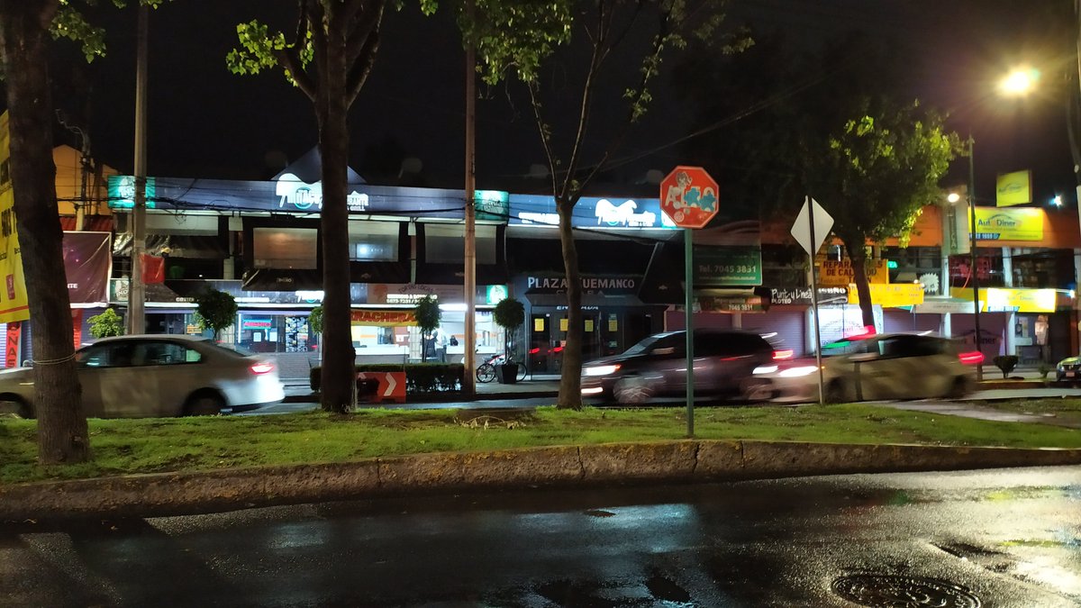 UlisesG21780571's tweet photo. @TlalpanAl  este local se llama mrtaco y está sobre calzada del hueso y está operando ilegalmente @UCS_GCDMX @OVIALCDMX  @Claudiashein @inveacdmx  deben verificar.... https://t.co/0uTzNnAEKr