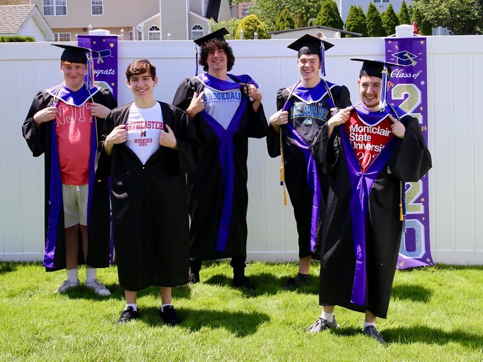 Chris ☕️ tweet media