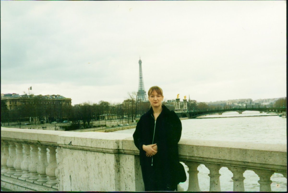 Look at young me at the Eiffel Tower