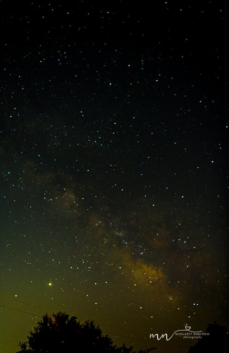 PeopleofCowtown's tweet image. Didn’t get to see Neowise tonight but did get to capture this!  #milkyway #longexposure #clearskies #greatweather #kansascity #visitkc