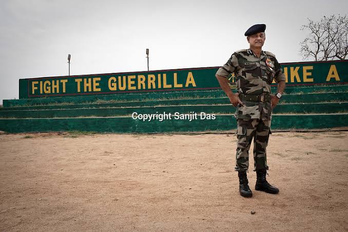 Training of STF commandos is carried out at STF HQ Baghera, CTJWS Kanker & Greyhounds Trg center. CTJWS is currently being headed by Brig. (Retd)  @BasantPonwar sir who has been conferred with the post of Commandant CTJWS (Rank - Inspector General).Training lasts for 2 months.