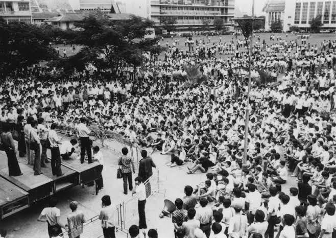 ppcyxm_'s tweet photo. กูโกรธมาก 47ปีที่ผ่านมาจนถึงตอนนี้ ประชาชนต้องออกมาเรียกร้องประชาธิปไตย #เยาวชนปลดแอก #ให้มันจบที่รุ่นเรา https://t.co/yUcLe7R1mm