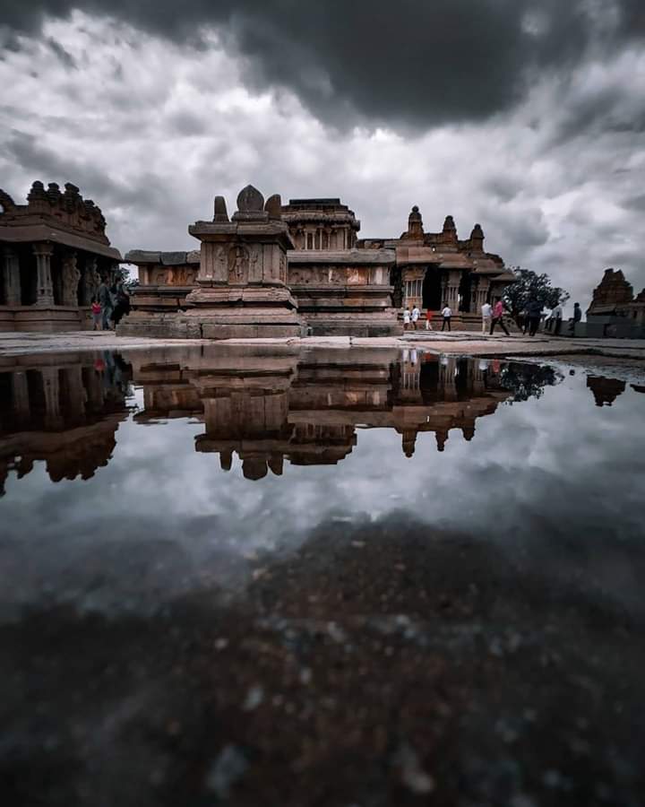 Reflection of our glorious history Vijaya Vittala temple I Hampiಕರ್ನಾಟಕ ಗತ ವೈಭವ I ಹಂಪೆ #ಹಂಪೆ  #ಕರ್ನಾಟಕ_ಇತಿಹಾಸ  #ಕನ್ನಡ  #Vijayanagara_Empire #ಕರ್ಣಾಟಸಾಮ್ರಾಜ್ಯ