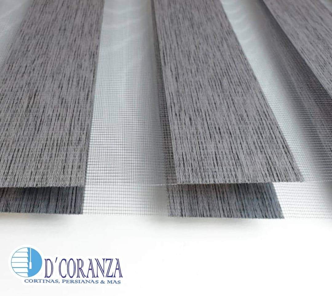 Dcoranza's tweet image. En Dcoranza encontraras la calidad en las textura que usted necesita. ¡Por eso te brindamos nuestras garantía de 3 a 5 años en nuestros modelos premium!
 
#persianas #persianasenrollables #ventapersianas #decoracióninteriores
#murosverdes #decoraciónartificial #persianascovid