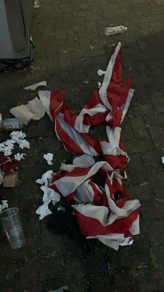 The remains of the lowered flag.