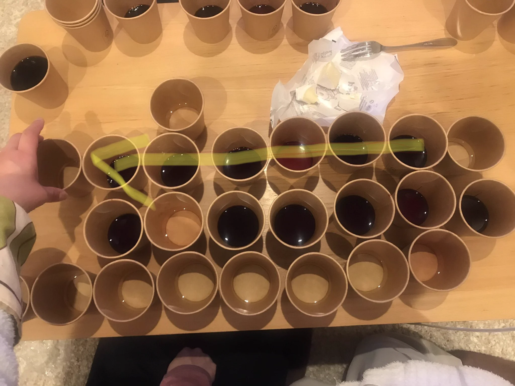 @greenldorn うちは取った駒は相手に飲ませるルールにしました 