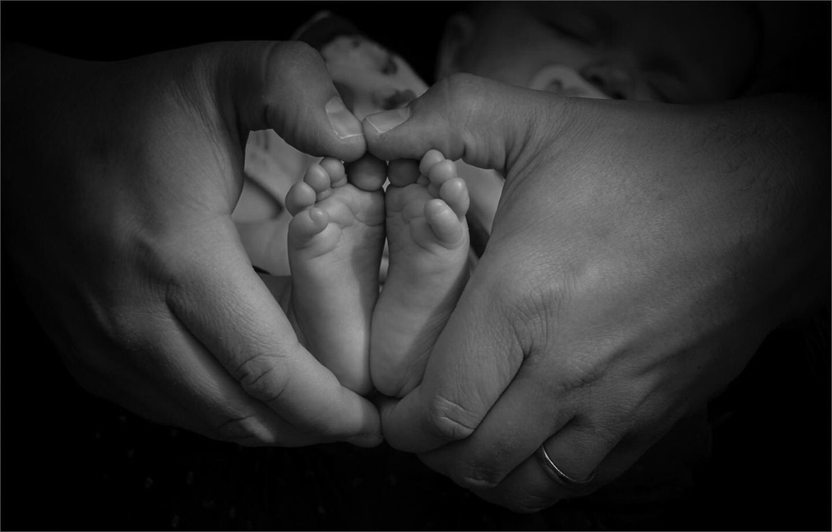 DPI League 2020 Rd 4, 15.06.20, Theme – Small is Beautiful – Focus Class Winner: “Daddy’s Girl” by Hadrian Moss