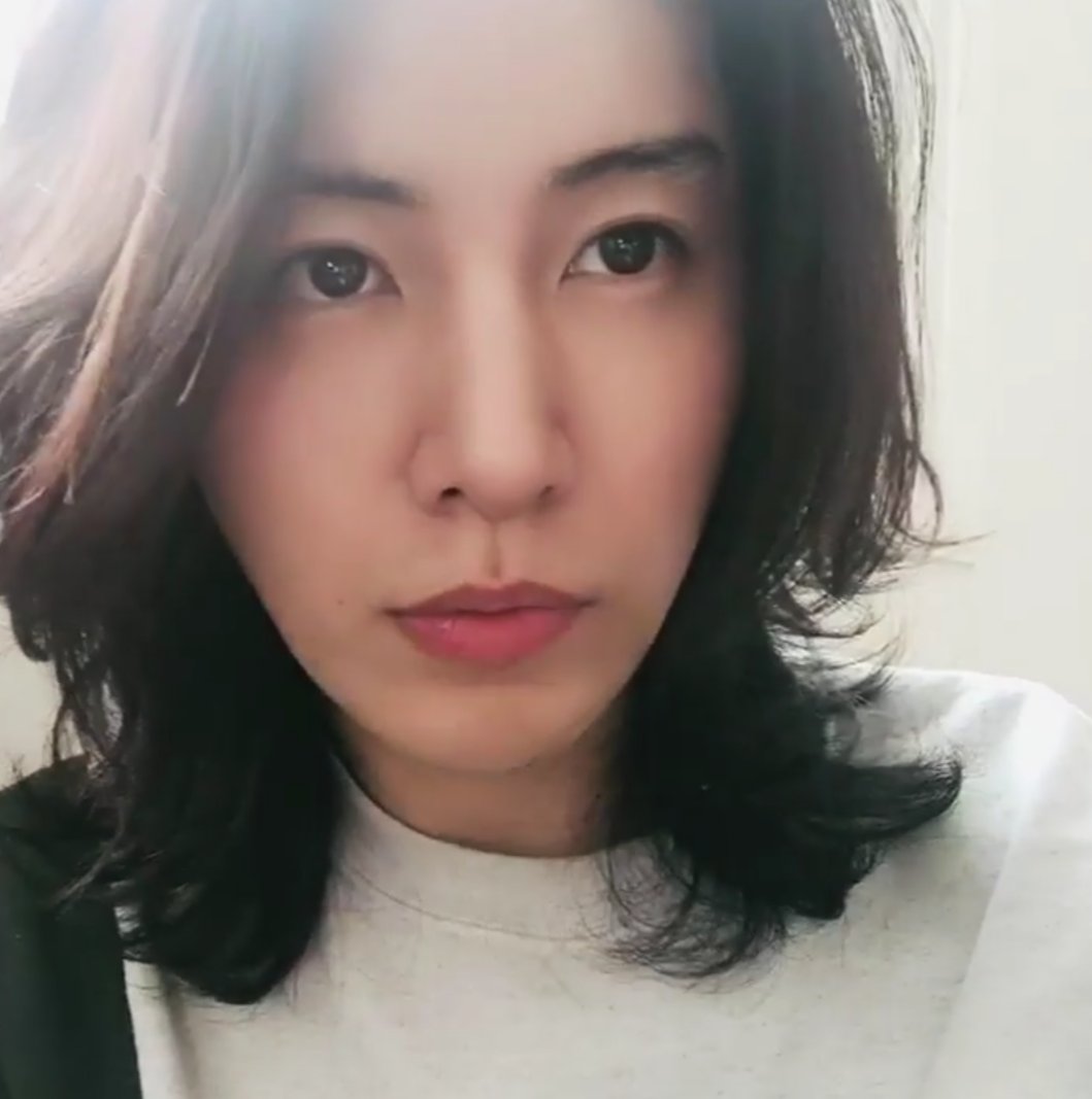 moodyblue_1977's tweet photo. โอ๊ยวววว ช่วงนี้ขยันโพสต์จังคุณ 🤗🤗🤗💜 @minue_official #minue #nominwoo #waitaminue
#icon_stagram #โนมินอู #มินนู #โนมินวู #ノミヌ #노민우 https://t.co/W8CcynJvHp