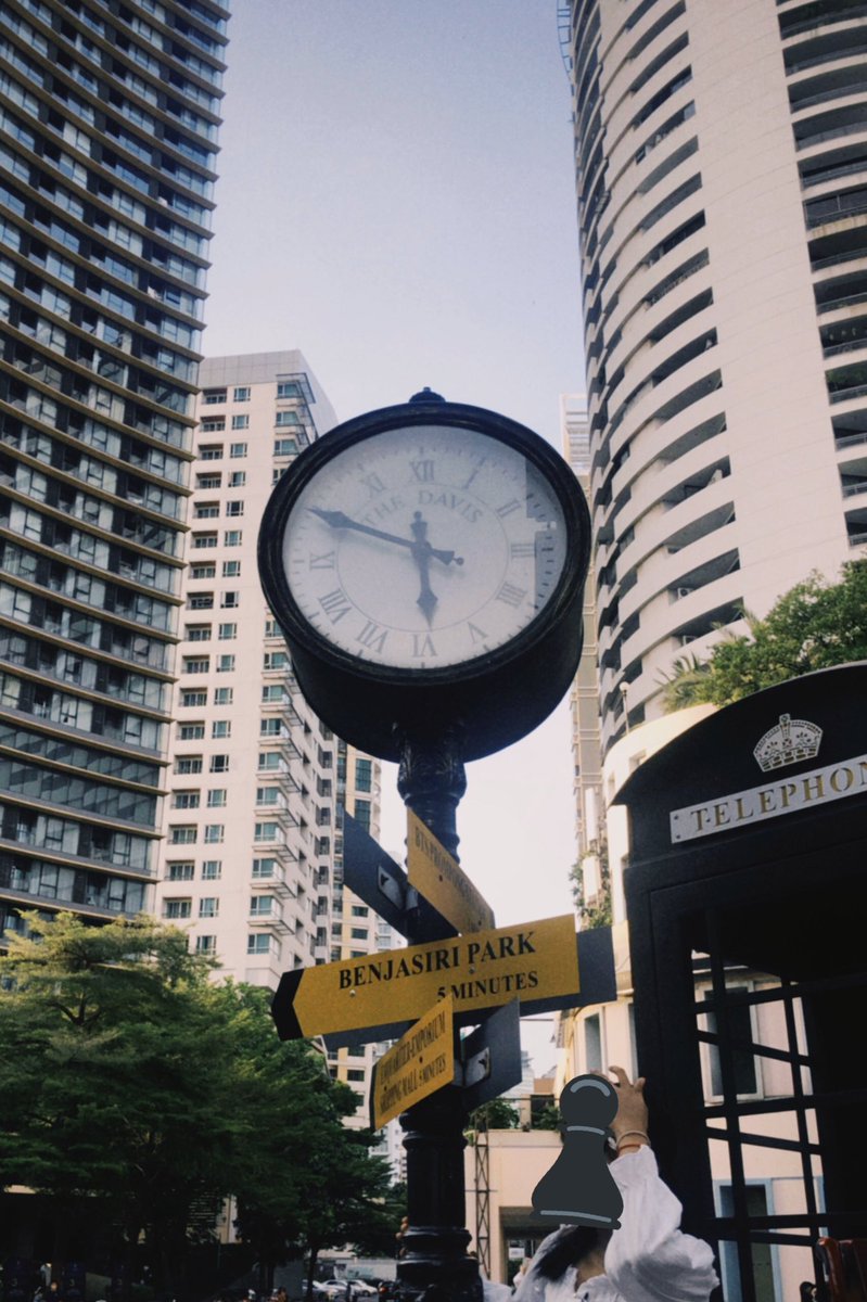 23jpeg's tweet photo. สุขุมวิท 24 ถ่ายออกมาสวยจริงจัง https://t.co/QIsCtYkFhF