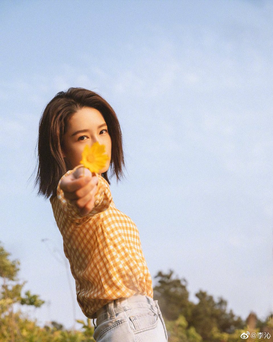 liqins_'s tweet photo. 200719 #liqin #李沁⋆ weibo update

❝ orange soda type summer day ☀️​❞ https://t.co/hdfWPryWO3