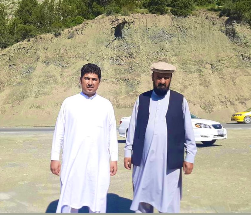 FMPSabari's tweet photo. د خپل زوي کمال خان صبری سره د تېرا کنډؤ په ساحه کې د کابل  پر لورې د یو لنډ سفر په پار!

@Dawat1234 
@Hayatullahamirz https://t.co/ugDvcanYNd