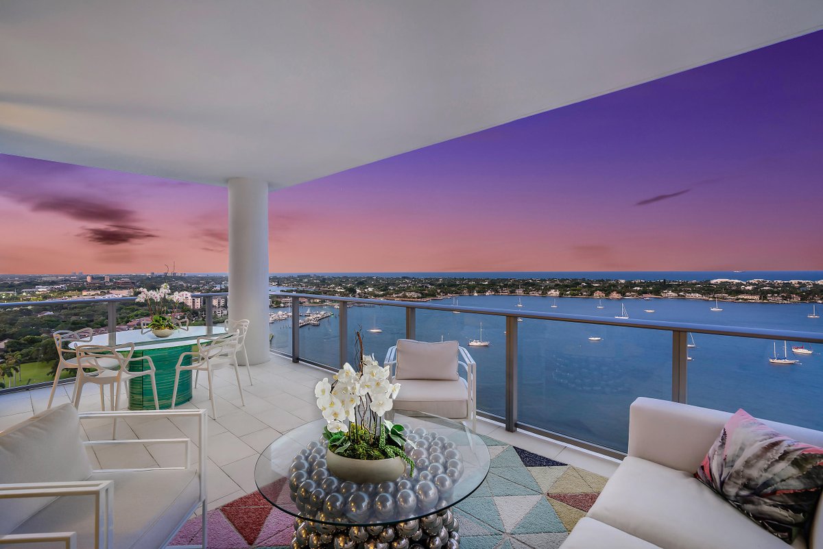 LuxWaterfront's tweet photo. 🌴Newly Listed North Palm Beach Waterfront Condo🌴 
🗝️ 1 Water Club Way 1904, North Palm Beach, FL 33408
View the full listing! 👉 https://t.co/Lw99ZnwtWB
📲Call Angela Voland at 561-232-4113 to schedule a showing!
#NorthPalmBeach #WaterfrontCondos #RealEstate https://t.co/x4J0r1LgOw