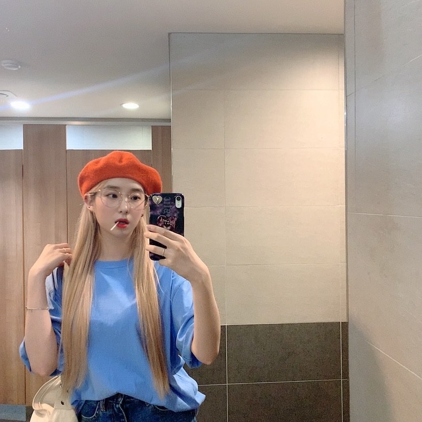 ansteambr's tweet photo. ๐ท | TWITTER/INSTAGRAM โข 180720 - Atualizaรงรฃo do #Raon no twitter e instagram. (2)
"Uma coleรงรฃo de Selfies no espelho, do passado para o presente ๐ป"
๐ https://t.co/DqpisfGJaX
๐ https://t.co/HqTzkCuZ1Y
ยฉ๏ธ daily_ans ANSteamBR โข #ANS #AngelNSoul #์์ด์์์ค #weAre_ANSWER https://t.co/yiK4UtMgog