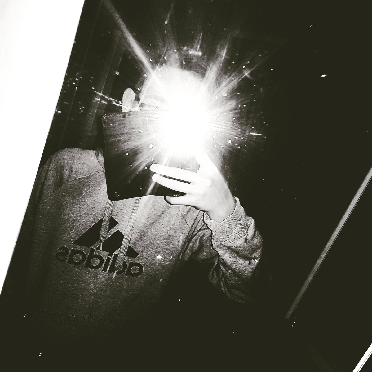Dominik49683985's tweet photo. #NeuesProfilfoto https://t.co/ZwWDt820Hq