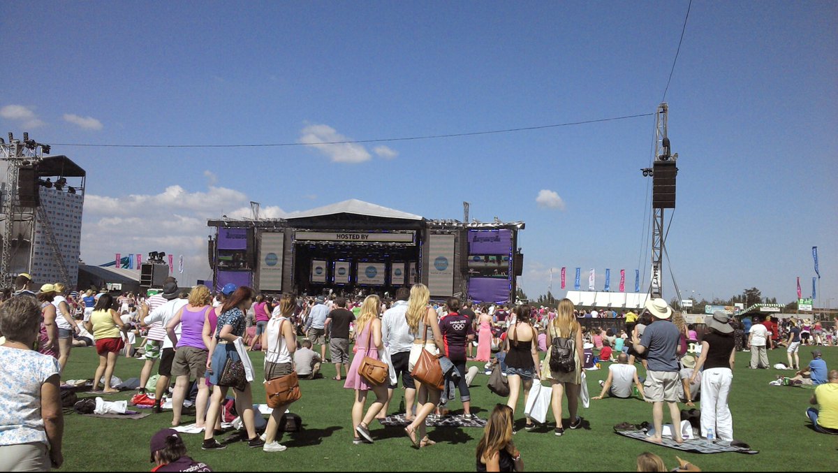 wass74's tweet photo. Good morning 👋 looking back 7 years to the #OlympicPark #Stratford & the great #Thankyou party 🥳 for the @Olympics #GamesMakers Being a #GamesMaker at the #2012olympics was a fantastic experience & how times have changed..😏 #PrimeMinister #sundayvibes #Memories #London2012 https://t.co/zvX3Lik8XX