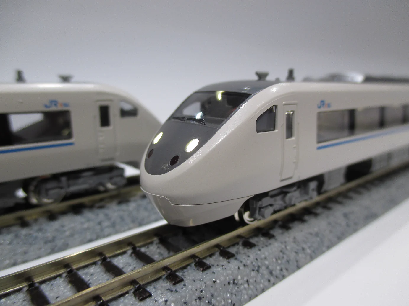 【室内灯付】KATO 681系 サンダーバード 9両 10-345/326 KATO京都駅店 on X: 