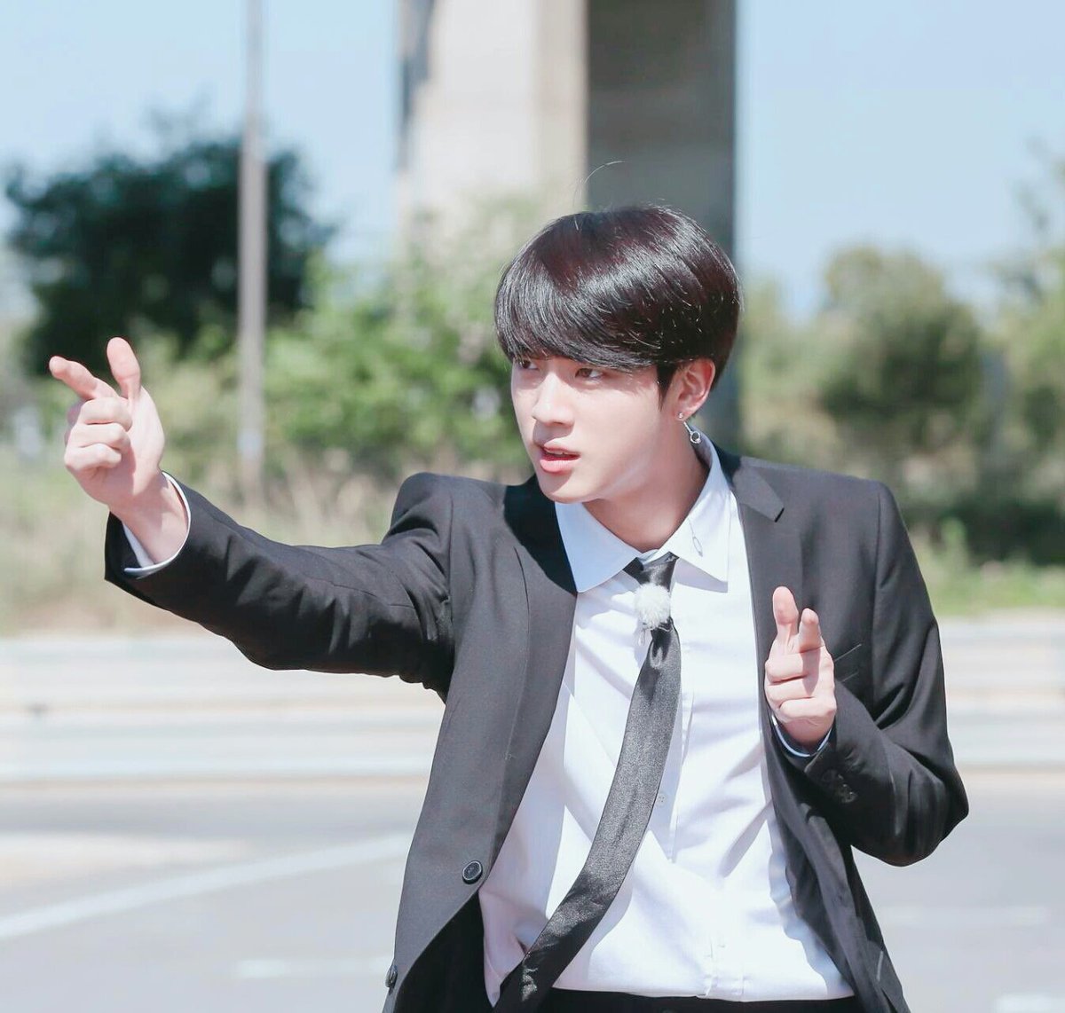 sexctaejin's tweet photo. @taeejiin23 @nation_taejin @softieforlwt @sproutjinny @lunarboyjinnie @BTS_NATION_ARMY @KimDipi @5e0kj1nr1 @BTS_twt @ksjinnieluna @seokjinshri @jinkilledme @ProudOfYouJIN @jwansvoo @lqjinsatan @VjinTaejin @SnoWhite_V @seroTAEJIN @taejin_12301204 @GoldTaejin12 @TAEJINReligion tnx for the tag!

Hello! Help me with Jin's brand reputation.  

Mention 5 moots to join and comment with 4 fav photos of Seokjin with the ht 💜

I tag:
@joonluvss
@TaejinStarry
@taejinniesmoon
@taejin_backhugs
@taejingays

#방탄소년단진 #방탄진 #진 #석진 #JIN #SEOKJIN 
@BTS_twt https://t.co/hZgNYnHYGv