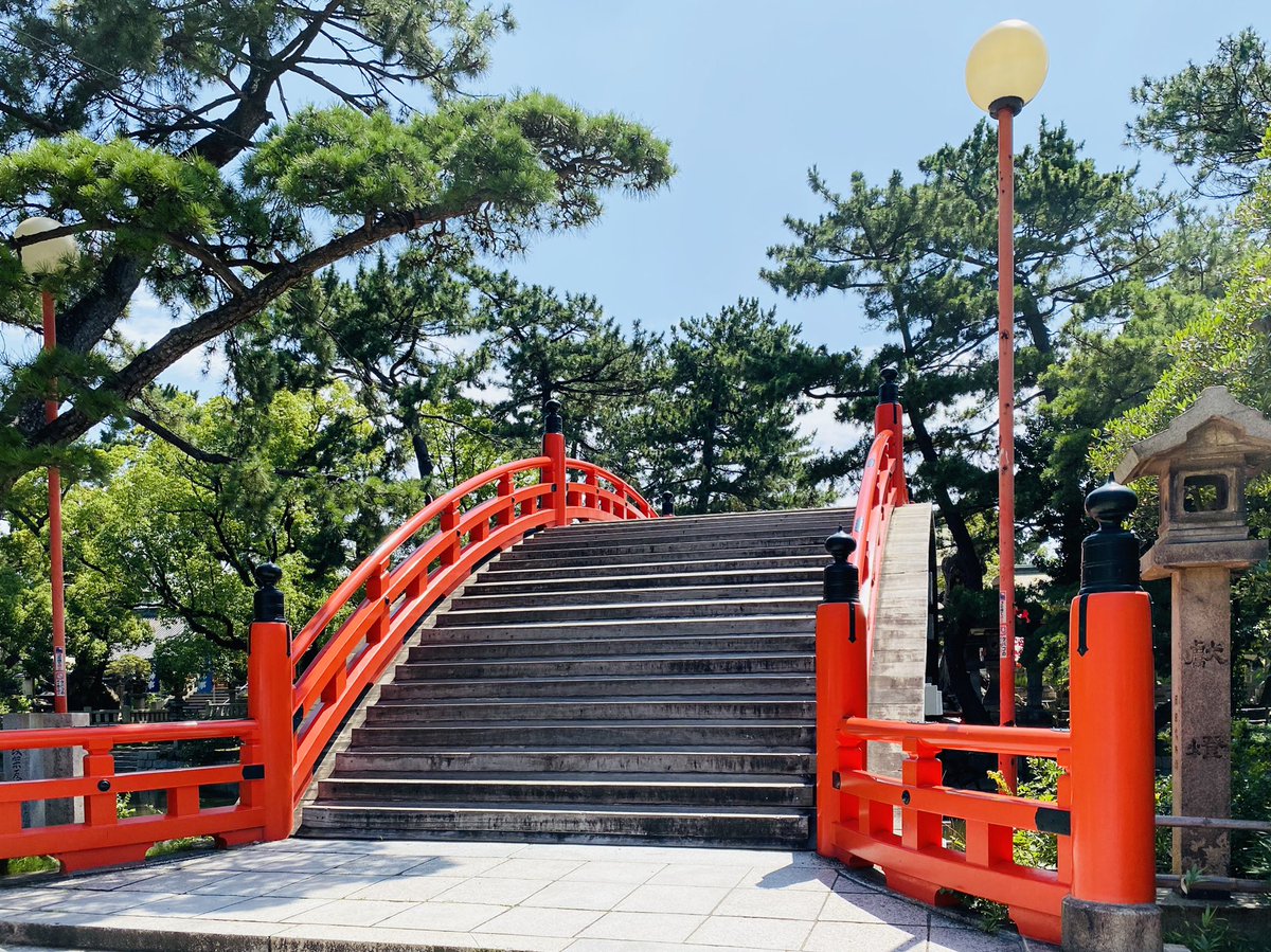 naoco_SLE's tweet photo. 住吉大社へ。近くなの✨先祖��養のお手伝いをしてくださるの🥺　仕事もプライベートも身体も、段々良くなってるから❣️#住吉大社　#SLE #全身性エリテマトーデス #自己免疫疾患　#ループス #膠原病　#先祖供養 https://t.co/xhRJT4rznS
