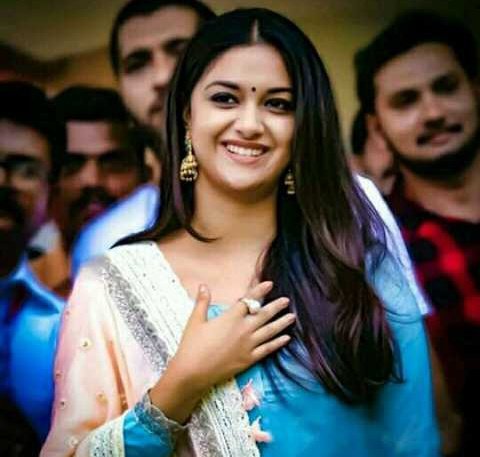 Raghav_Keerthy's tweet photo. Queen @KeerthyOfficial ❤😍 with now 10M ❤ in facebook https://t.co/sERQSx4ejy