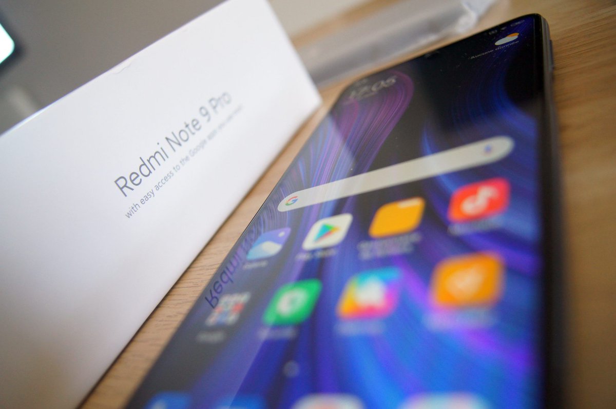 xiaomipassion's tweet photo. Dans cette deuxième partie je vous fais découvrir le contenu de la boîte : https://t.co/4TcO7ShAgq #Xiaomi #XiaomiFrance #RedmiNote9Pro #MiExplorer https://t.co/JmwDFfeCT8