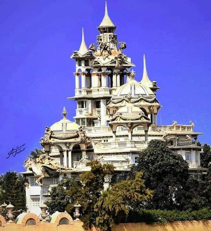 قصر المسعود او El Castillo Palace كما يطلق عليه.هو قصر خاص مملوك لرجل الاعمال النائب/محمد المسعود.وي...