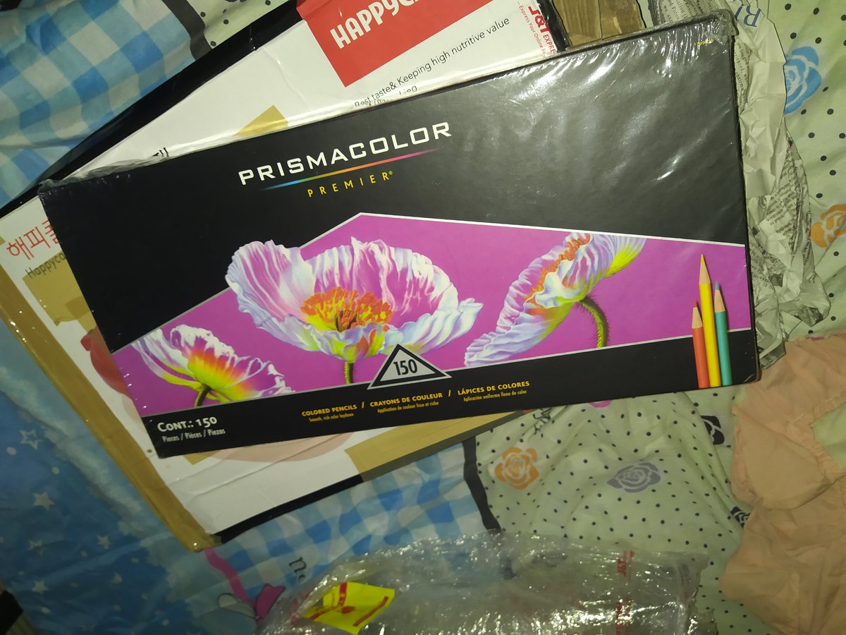 EngrDeyyoww's tweet photo. Paknutan at may dumating daw na order. HAHAHA ari naman pala iyun, ay talaga nga namang nakakasipag yung ganari. #ubospera HAHAHA https://t.co/pe2916VkJT