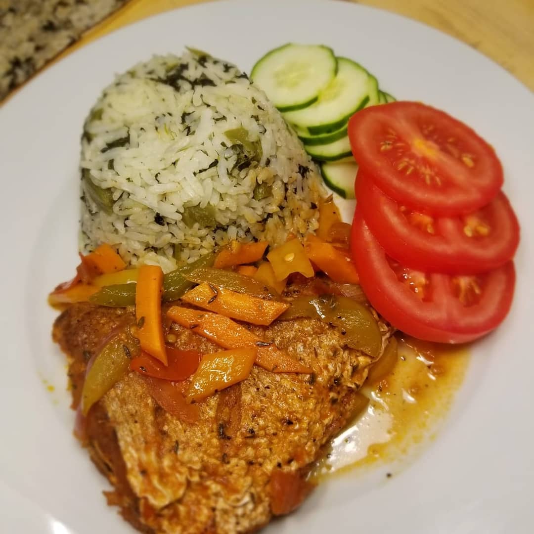 s_sharey's tweet photo. Brown Stew Fish &amp; Callaloo Rice! https://t.co/9sPc8gvnqr