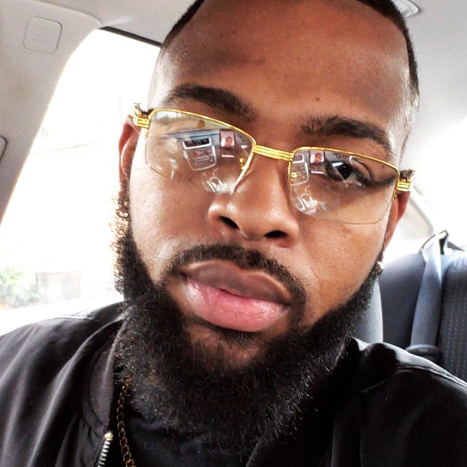 #NewProfilePic https://t.co/icvXwhTQH7<a href="/tag/newprofilepic"class="tags">#NewProfilePic</a>