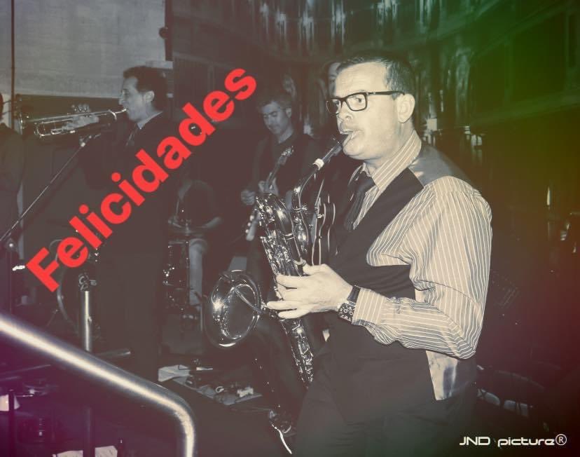 losragtones's tweet photo. Hoy unos de los nuestros cumple años Javier Sánchez 🎷 FELICIDADES artista que pases un gran día   TEAM @losragtones https://t.co/2whkHgdKOT