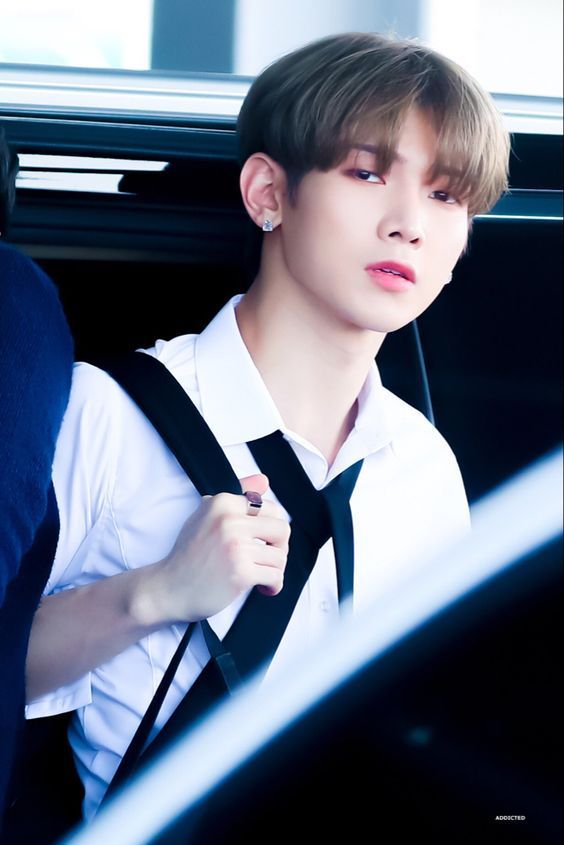 YTEEZOfficial's tweet photo. #STAFF

[📸] 200718

📍 Orishine Inc - Jl. Karet Pedurenan No. 12A, Jakarta Selatan

#Saebyeok and #Heesung has arrived and ready to attend the grand opening of Orishine Inc. Coffee Bar (@ORISHINE_INC)! 

MANEEZ, are you coming too? Get ready and let's meet soon! ☕️ https://t.co/77CMQACqsz