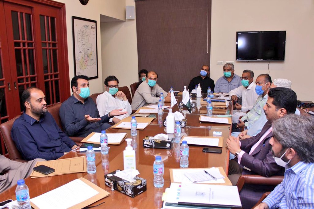 asifalikalar's tweet photo. ایم ڈی اے ملازمین کو مستقل کرنے کے لئے بنائی گئی ادارے اور پیپلزپارٹی کی مشترکہ کمیٹی میں MDA ملازمین ایکشن کمیٹی کے میمبرز کو شامل نہ کرنا سمجھ سے بالاتر ہے،
وزیر اعلی سندھ @MuradAliShahPPP اور وزیربلدیات @SyedNasirHShah سے مطالبہ ہے اس کمیٹی میں ملازمین کو بھی شامل کیا جائے https://t.co/L8jO5ynLZE