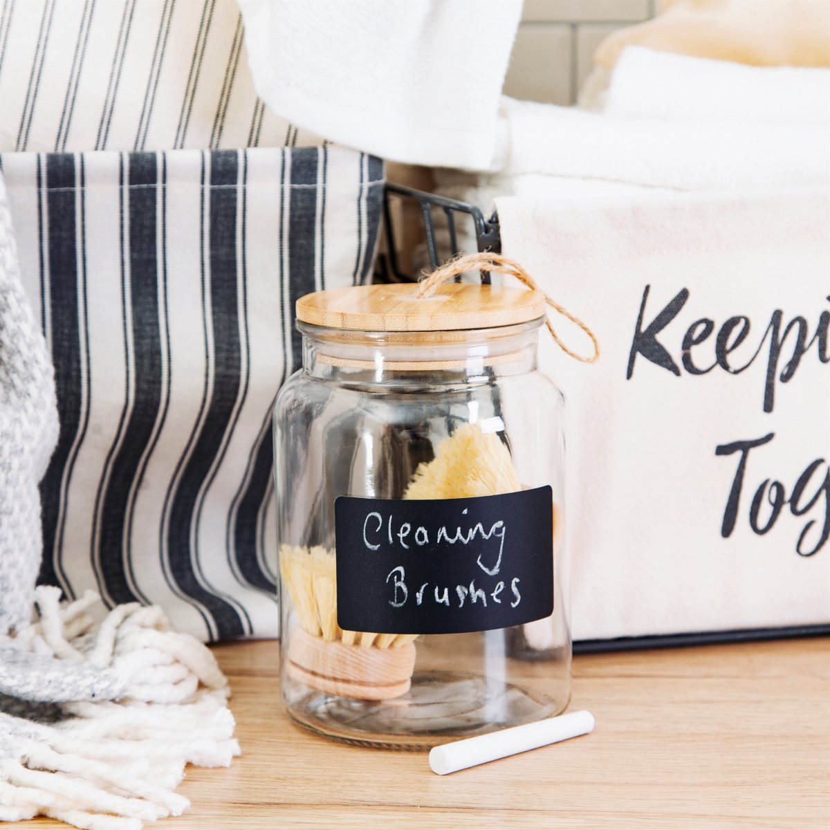EcoValleyUK's tweet photo. Aiming for a plastic free kichen?

Take a look at our gorgeous glass chalkboard containers, perfect for storing &amp; refilling anything!

£9.99 https://t.co/La3F3h2aD3

#shopping #plasticfree #zerowaste #refill #reducereuserecycle #meshbag #kitchen #eco #ecofriendly #ecovalleyuk https://t.co/GcMU5WiAwc