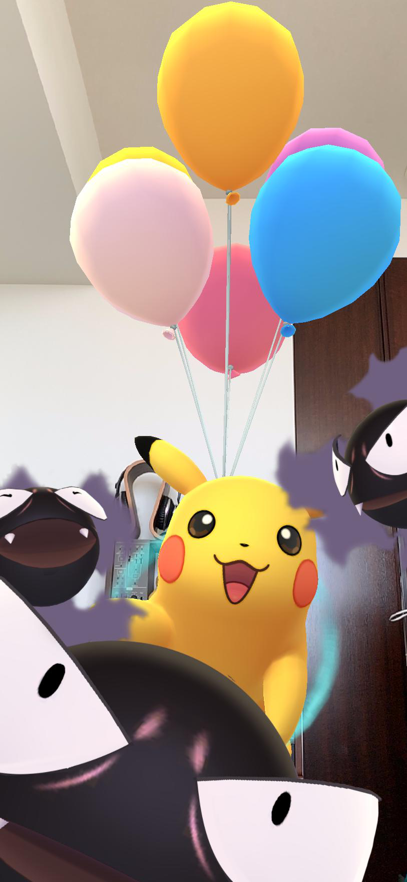 تويتر 増田順一 Pokemon على تويتر 風船で遊んでるかわいいピカチュウが こわいよー 笑 囲まれてるよー 笑 T Co 9i111w7tcr