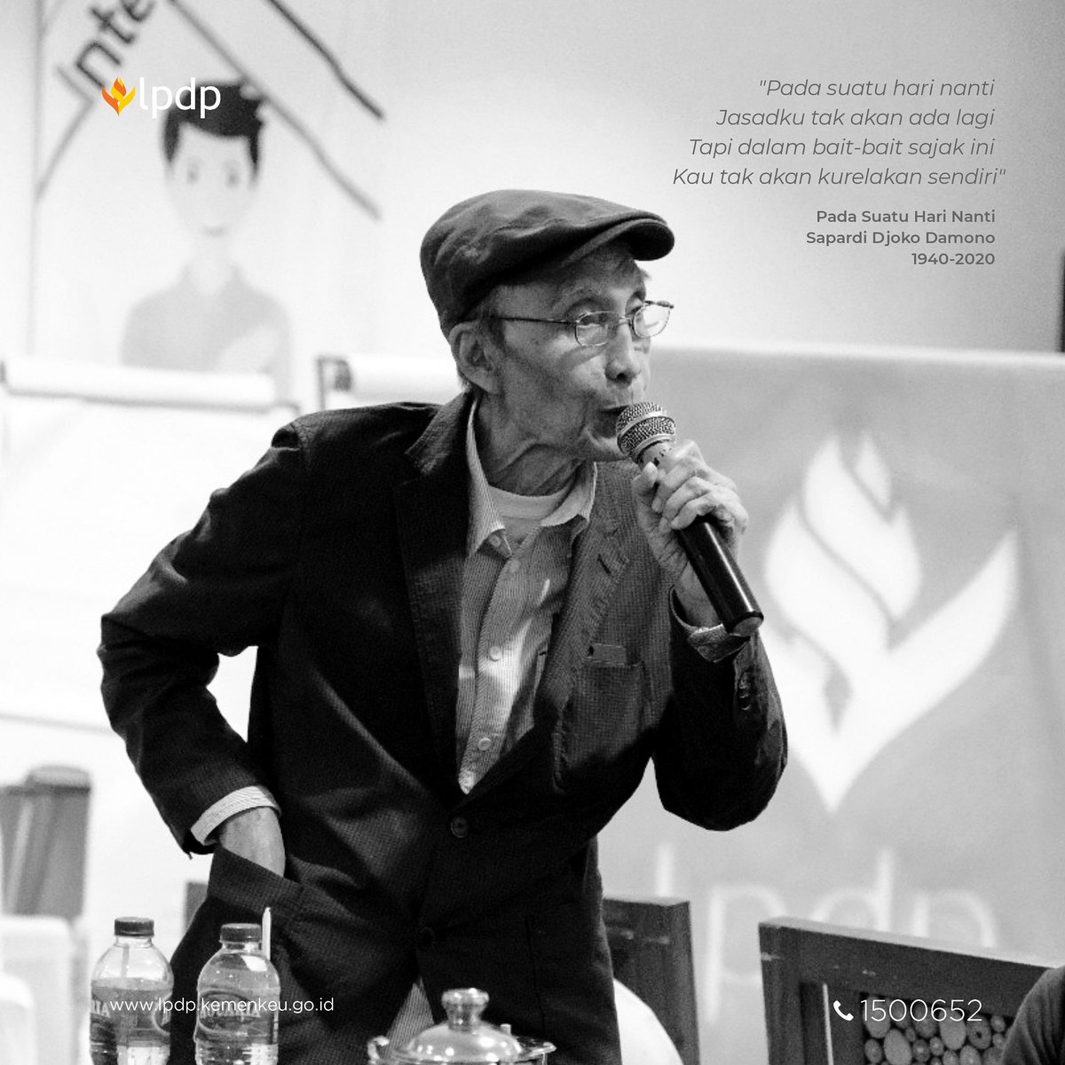 “Pada suatu hari nanti
Jasadku tak akan ada lagi
Tapi dalam bait-bait sajak ini
Kau tak akan kurelakan sendiri” 

Pada Suatu Hari Nanti

Sapardi Djoko Damono
1940-2020

Selamat jalan
Karyamu abadi ❤️

---------

📷: 16 April 2016
Dokumentasi PK-63 LPDP RI

#DiriUntukNegeri