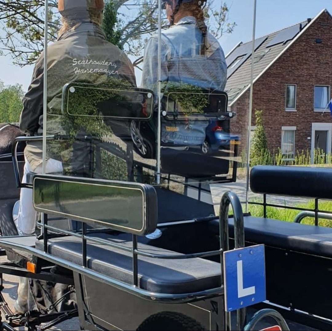 Natas__cha's tweet photo. - Is jouw kind tussen de 8 en 13?
- Vindt jouw kind het leuk met dieren bezig te zijn?
- Nog geen plannen op de woensdagen in de zomer vakantie?
Misschien is dit dan wat voor jouw kind.
#Menles #StalhouderijHanemaaijer https://t.co/B1hKoUxYVs