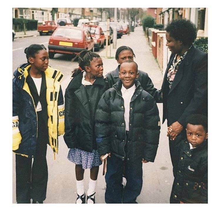 BlackBritishArc's tweet photo. Young Stormzy , late 90s ,London . 
cc : blkintheday . https://t.co/I7xOH6FjUm